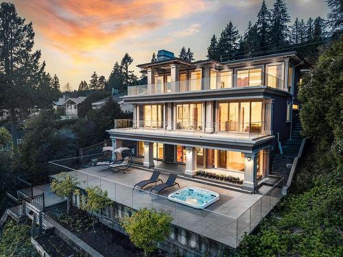 3008 Procter Avenue, West Vancouver, BC 