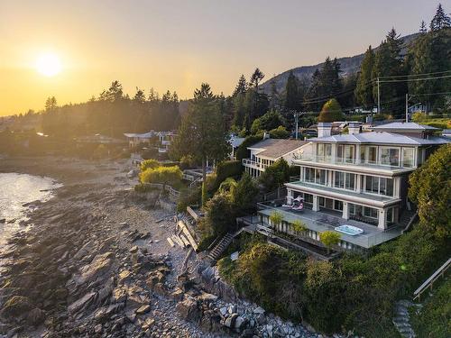 3008 Procter Avenue, West Vancouver, BC 