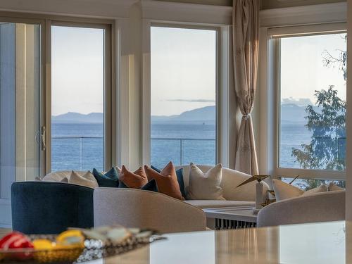 3008 Procter Avenue, West Vancouver, BC 