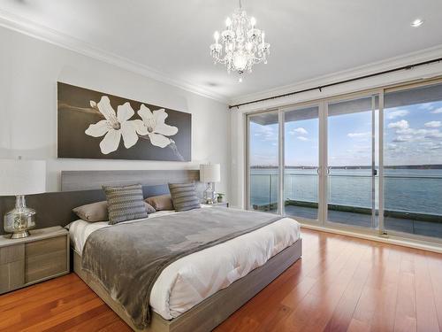 3008 Procter Avenue, West Vancouver, BC 