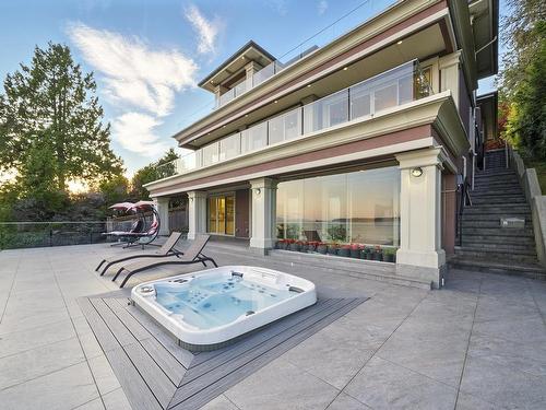 3008 Procter Avenue, West Vancouver, BC 