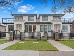 6390 Grant Street  Burnaby, BC V5B 2K6