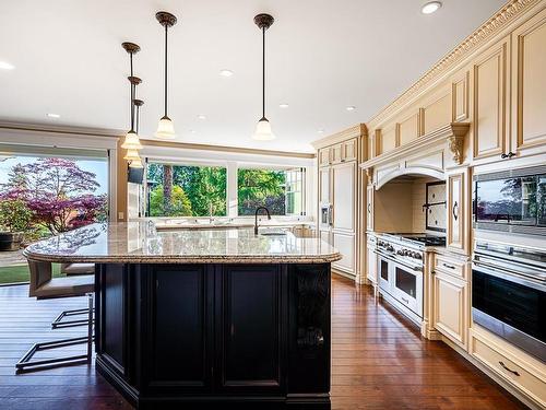 2956 Palmerston Avenue, West Vancouver, BC 