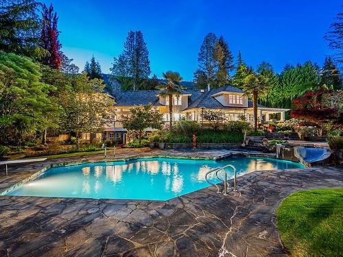 2956 Palmerston Avenue, West Vancouver, BC 