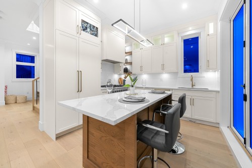 4990 Sherbrooke Street, Vancouver, BC 