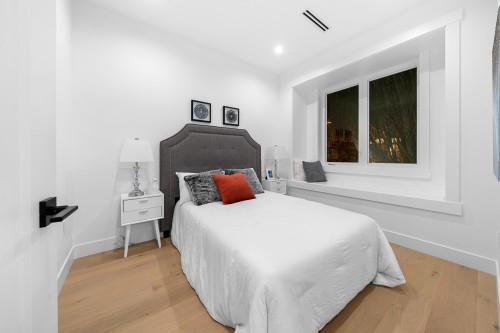 4990 Sherbrooke Street, Vancouver, BC 