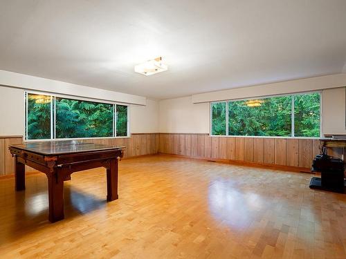 3898 Southridge Avenue, West Vancouver, BC 