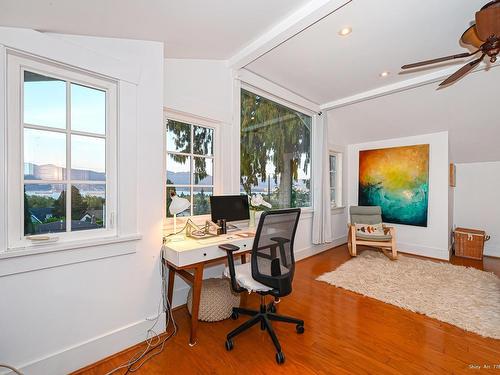 3981 11Th Avenue W, Vancouver, BC 