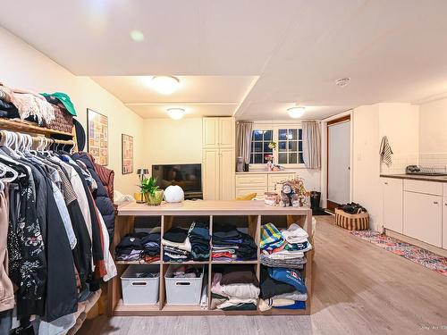 3981 11Th Avenue W, Vancouver, BC 