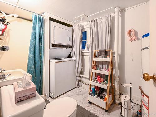 3981 11Th Avenue W, Vancouver, BC 