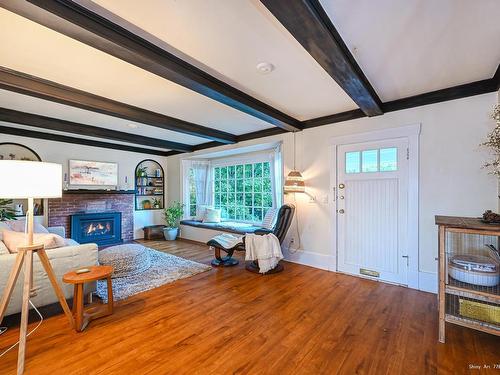 3981 11Th Avenue W, Vancouver, BC 