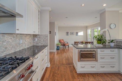 1460 Nelson Avenue, West Vancouver, BC 