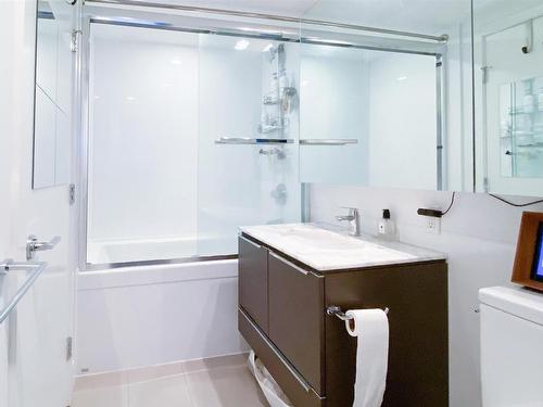 1606-5233 Gilbert Road, Richmond, BC 