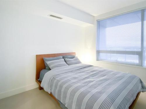 1606-5233 Gilbert Road, Richmond, BC 