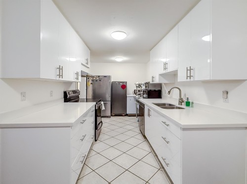 124-9101 Horne Street, Burnaby, BC 