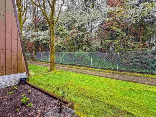 124-9101 Horne Street, Burnaby, BC 