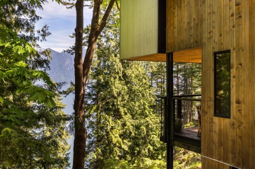 1283 Park Road, Bowen Island, BC 