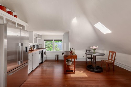 1859 Napier Street, Vancouver, BC 