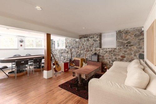 1859 Napier Street, Vancouver, BC 