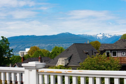 1859 Napier Street, Vancouver, BC 