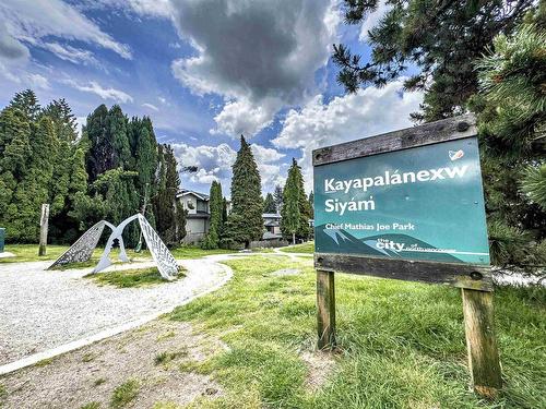 376 4Th Street E, North Vancouver, BC 