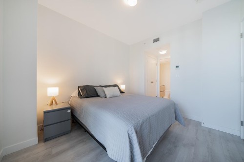 305-2085 Skyline Court, Burnaby, BC 