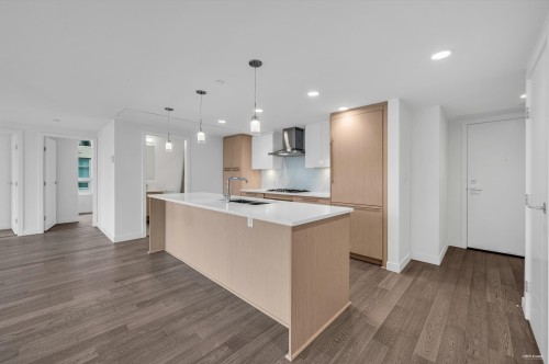303-5077 Cambie Street, Vancouver, BC 