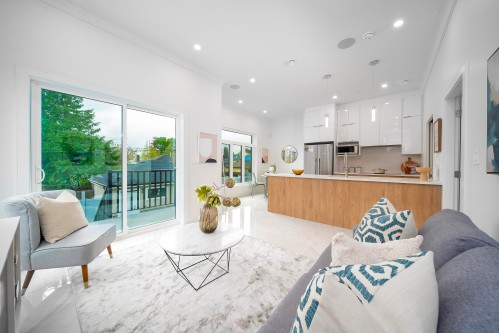 550 64Th Avenue W, Vancouver, BC 