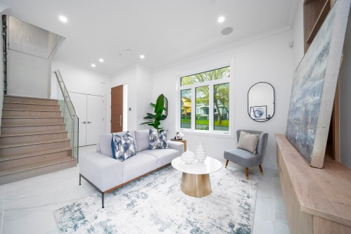 550 64Th Avenue W, Vancouver, BC 