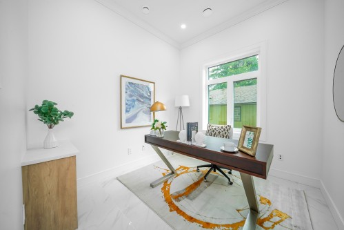 550 64Th Avenue W, Vancouver, BC 