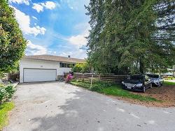 21670 119 Avenue  Maple Ridge, BC V2X 2Y3