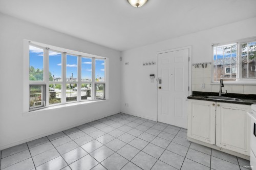 3190 Grant Street, Vancouver, BC 