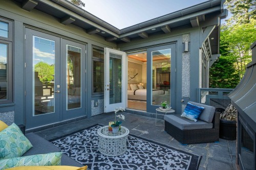 6038 Marguerite Street, Vancouver, BC 