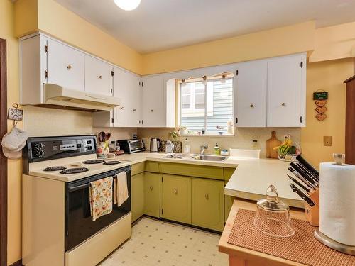 1405-- 1403 14Th Avenue E, Vancouver, BC 