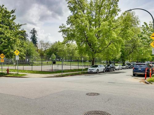 1405-- 1403 14Th Avenue E, Vancouver, BC 