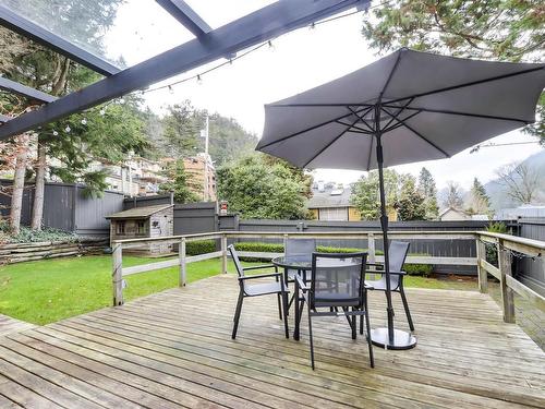 6590 Nelson Avenue, West Vancouver, BC 