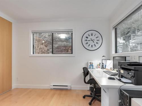 6590 Nelson Avenue, West Vancouver, BC 