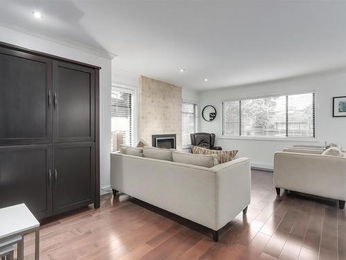 6590 Nelson Avenue, West Vancouver, BC 