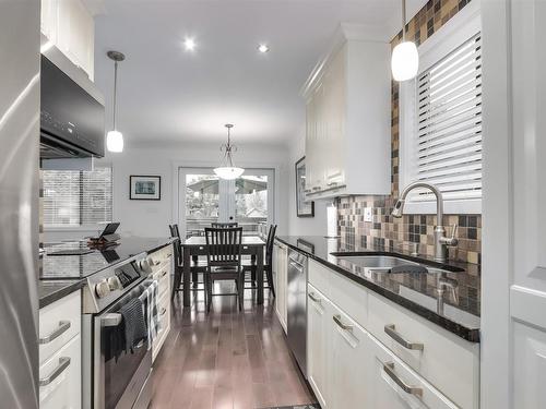 6590 Nelson Avenue, West Vancouver, BC 