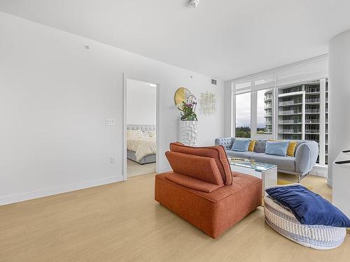 1506-7769 Park Crescent, Burnaby, BC 