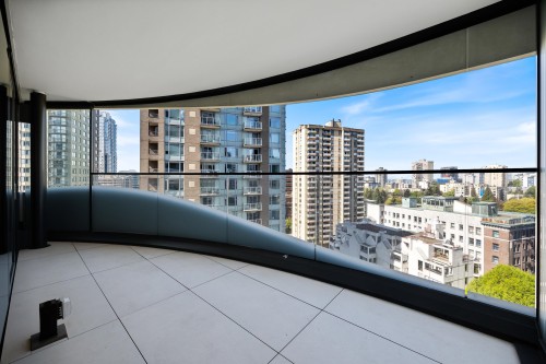 1204-1033 Nelson Street, Vancouver, BC 