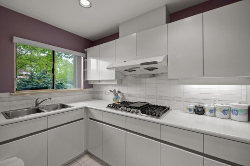 5602 Barnard Place, Richmond, BC 