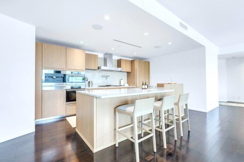 2303-1011 Cordova Street W, Vancouver, BC 