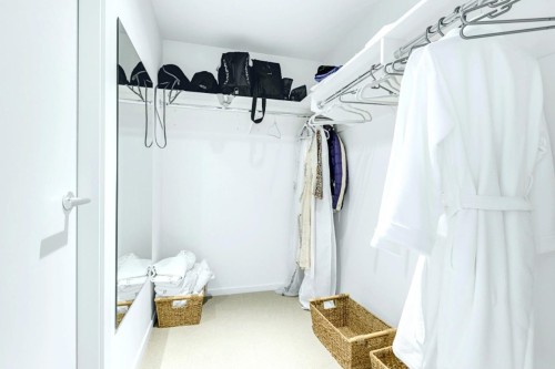 2303-1011 Cordova Street W, Vancouver, BC 