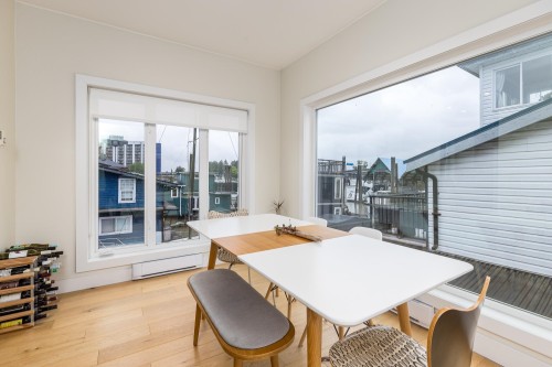 6W2-8191 River Road, Richmond, BC 