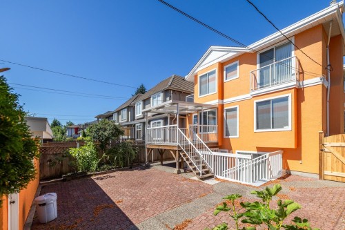 108 46Th Avenue W, Vancouver, BC 