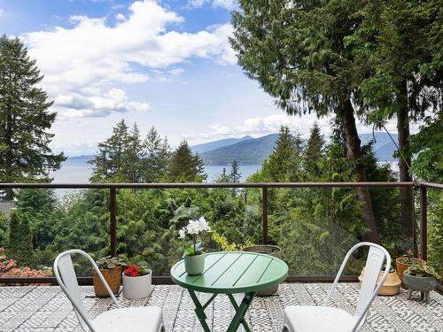 445 Mountain Drive, Lions Bay, BC 