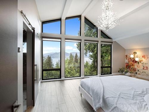 445 Mountain Drive, Lions Bay, BC 