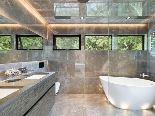 445 Mountain Drive, Lions Bay, BC 