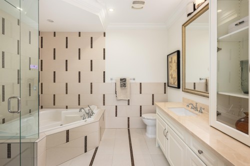 7311 Bates Road, Richmond, BC 